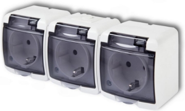 Arată detalii pentru Priză de perete Aquastar cu capac transparent, 3 locuri Imagine Priză de perete Aquastar cu capac transparent, 3 locuri