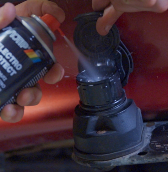 Imagine Spray pentru protejarea contactelor electrice MOTIP Electro Protect, 500ml