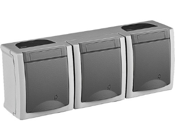 Arată detalii pentru Priză triplă cu împământare IP54 Pacific Panasonic, PT, gri Imagine Priză triplă cu împământare IP54 Pacific Panasonic, PT, gri