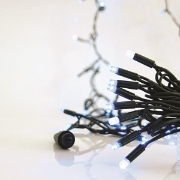 Imagine Șir luminos, 100 LED-uri de 5mm, cablu verde, 90 LED-uri albastre + 10 LED-uri albe FLASH