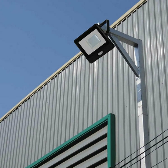 Imagine Proiector LED V-TAC cu senzor, 50W, cip Samsung SMD, Slim, lumină rece, 5 ani garanție