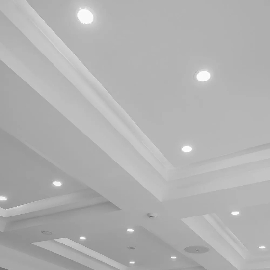 Imagine spot reglabil cu LED 7W alb / lumina calda